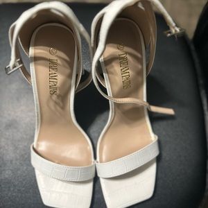 Shoes women good condition